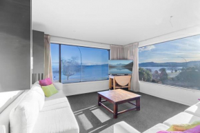 Gather Taupo - Lakefront Homes - Spa Pool